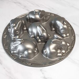 Nordic Ware Aluminum Non-Stick Easter Bunny Cakelet, Baby Bunny Cakelet Pan